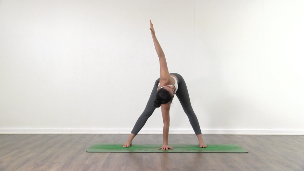 Pre Surf Yoga Class_0