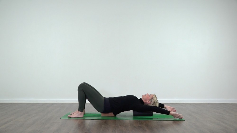 Upper Body Foam Roller_1