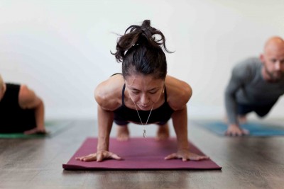 Chaturanga_dandasana