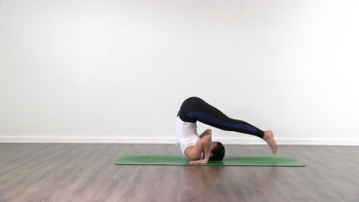 Ashtanga vinyasa yoga fundamentals chakrasana